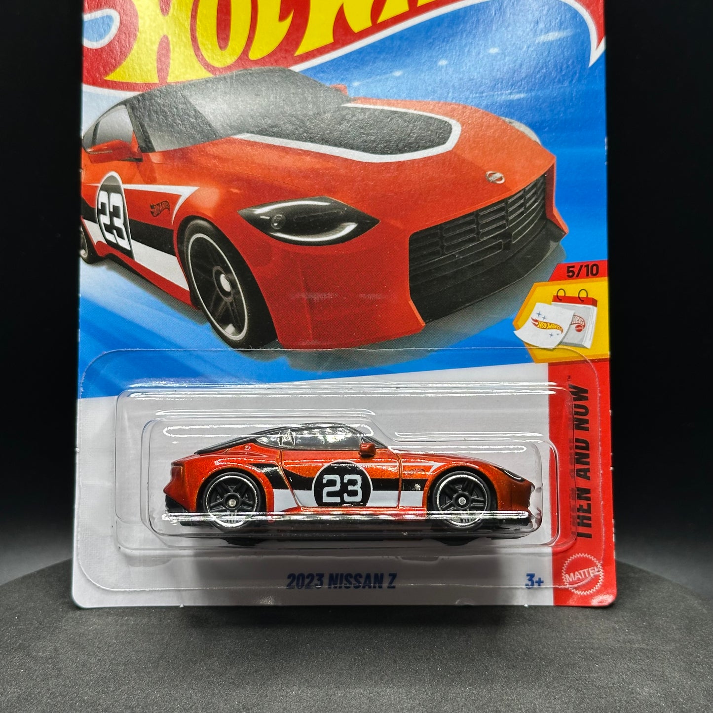Hot Wheels 2023 Nissan Z Orange