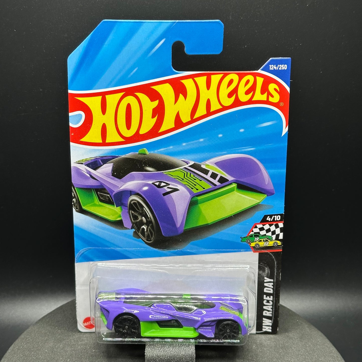 1¢ Hot Wheels Futurismo Purple
