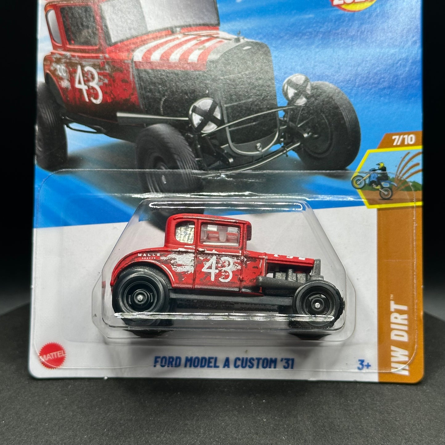 Hot Wheels ‘31 Ford Model A Custom Red