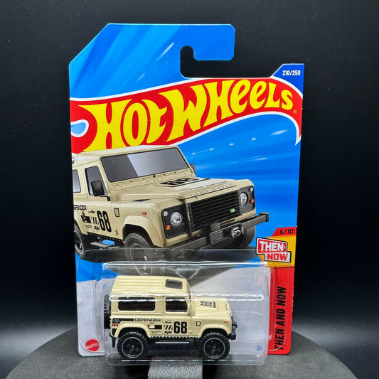 Hot Wheels Land Rover Defender 90 Tan