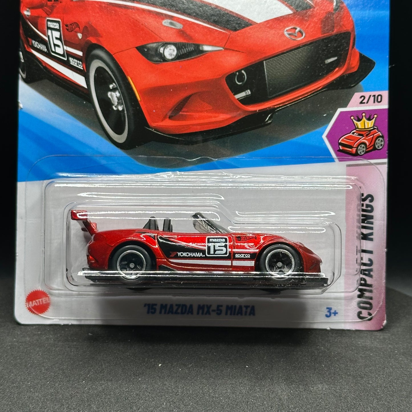 Hot Wheels ‘15 Mazda MX5 Miata Red
