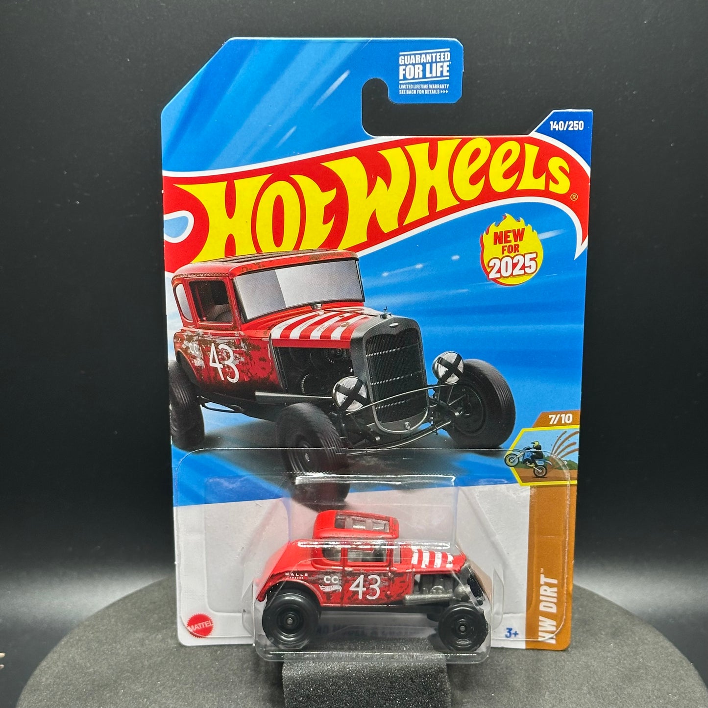 Hot Wheels ‘31 Ford Model A Custom Red
