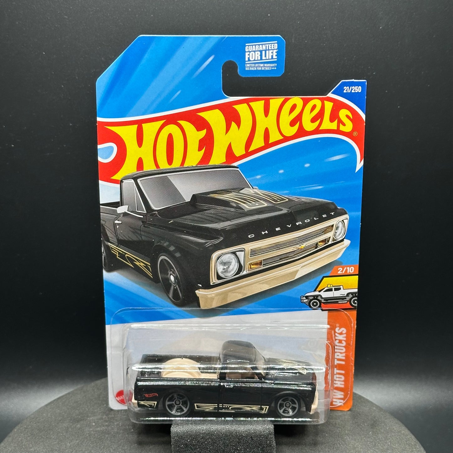 Hot Wheels ‘67 Chevy C10 Black