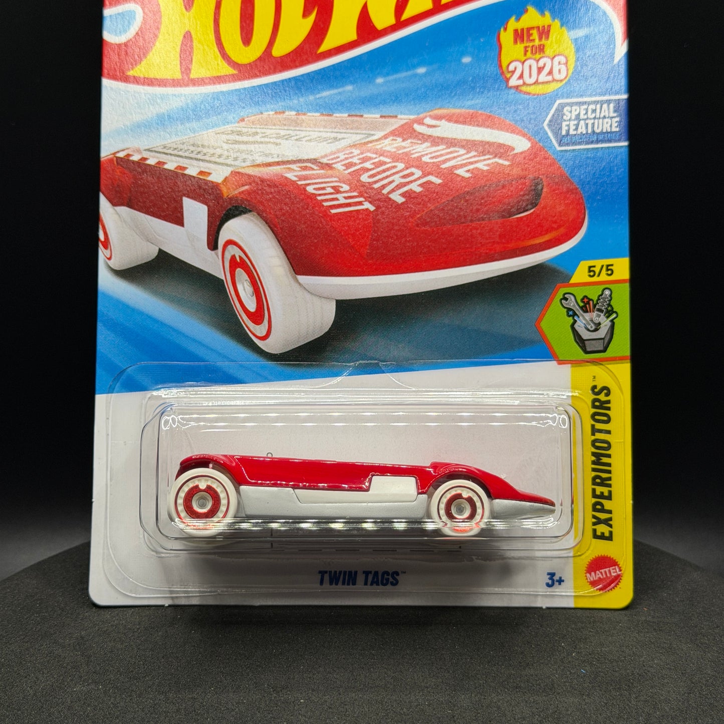 Hot Wheels Twin Tags Red/White