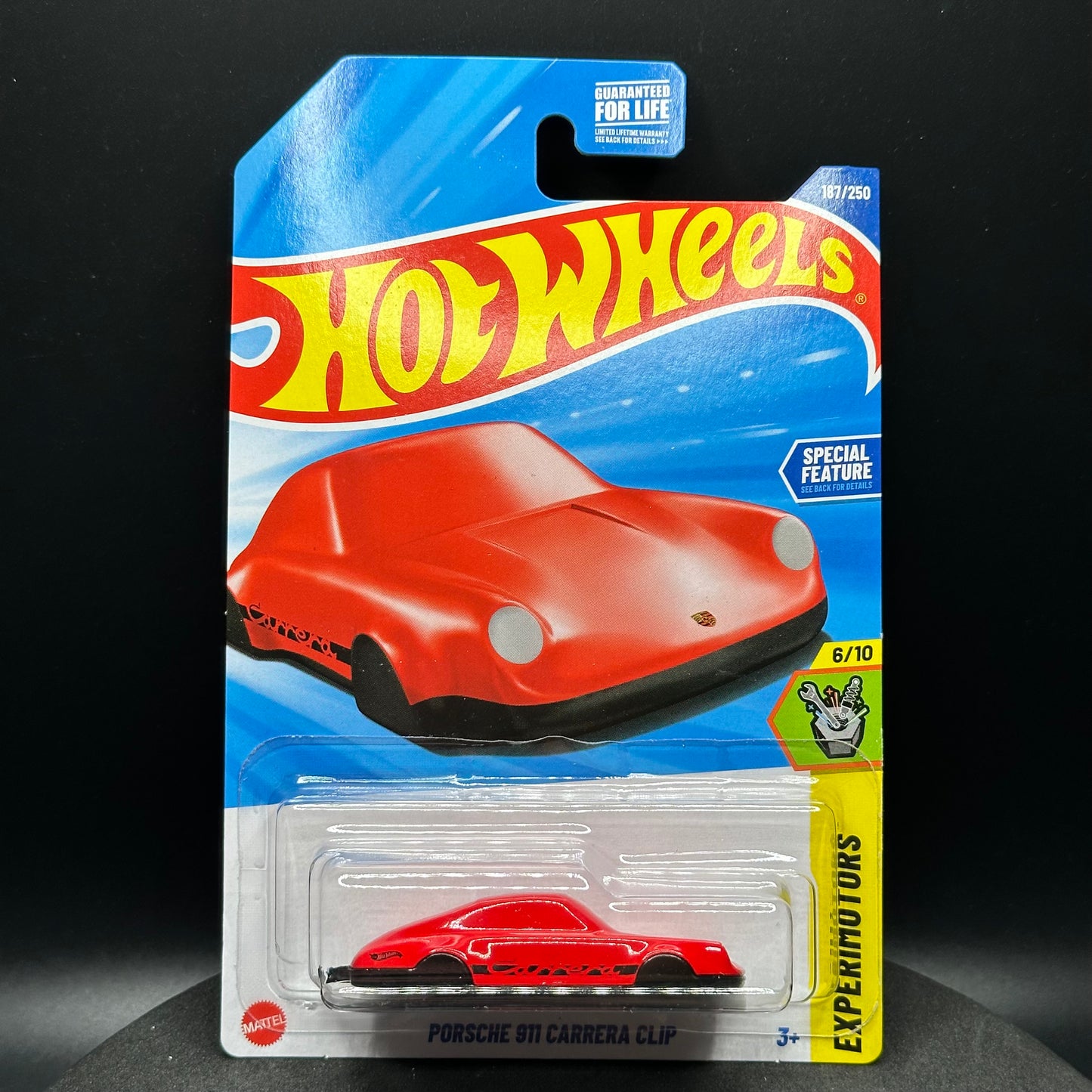 Hot Wheels Porsche 911 Carrera Keychain Red & Black