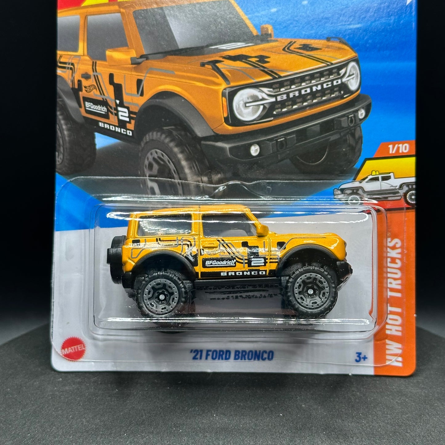 Hot Wheels ‘21 Ford Bronco Orange