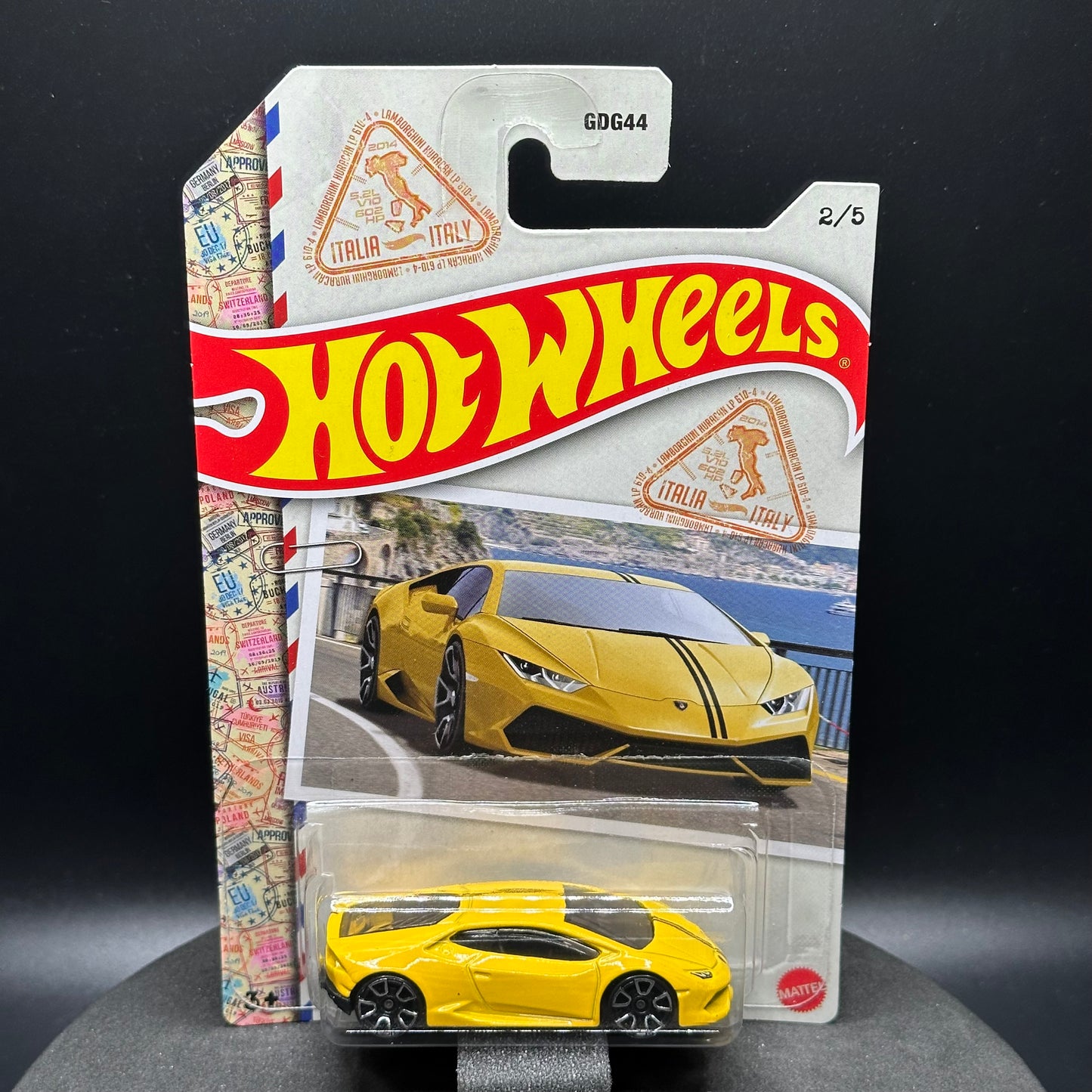 Hot Wheels Lamborghini Huracan Yellow