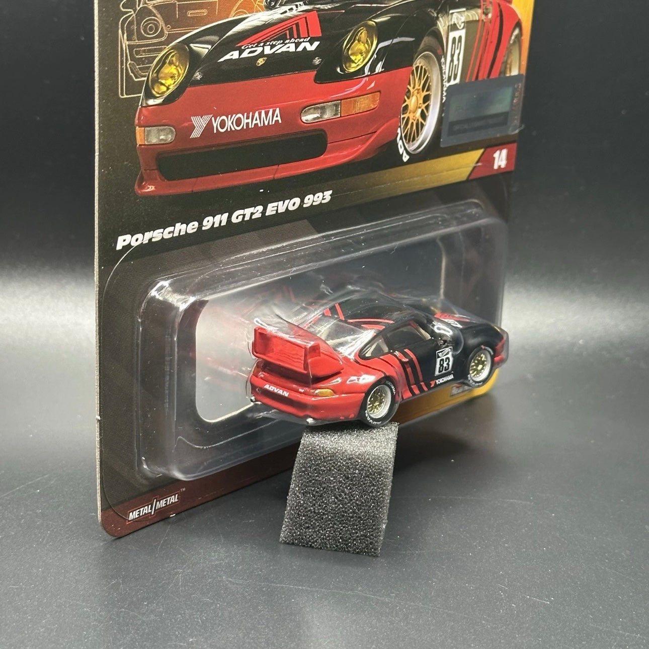 Hot Wheels Elite 64 Porsche 911 GT2 993
