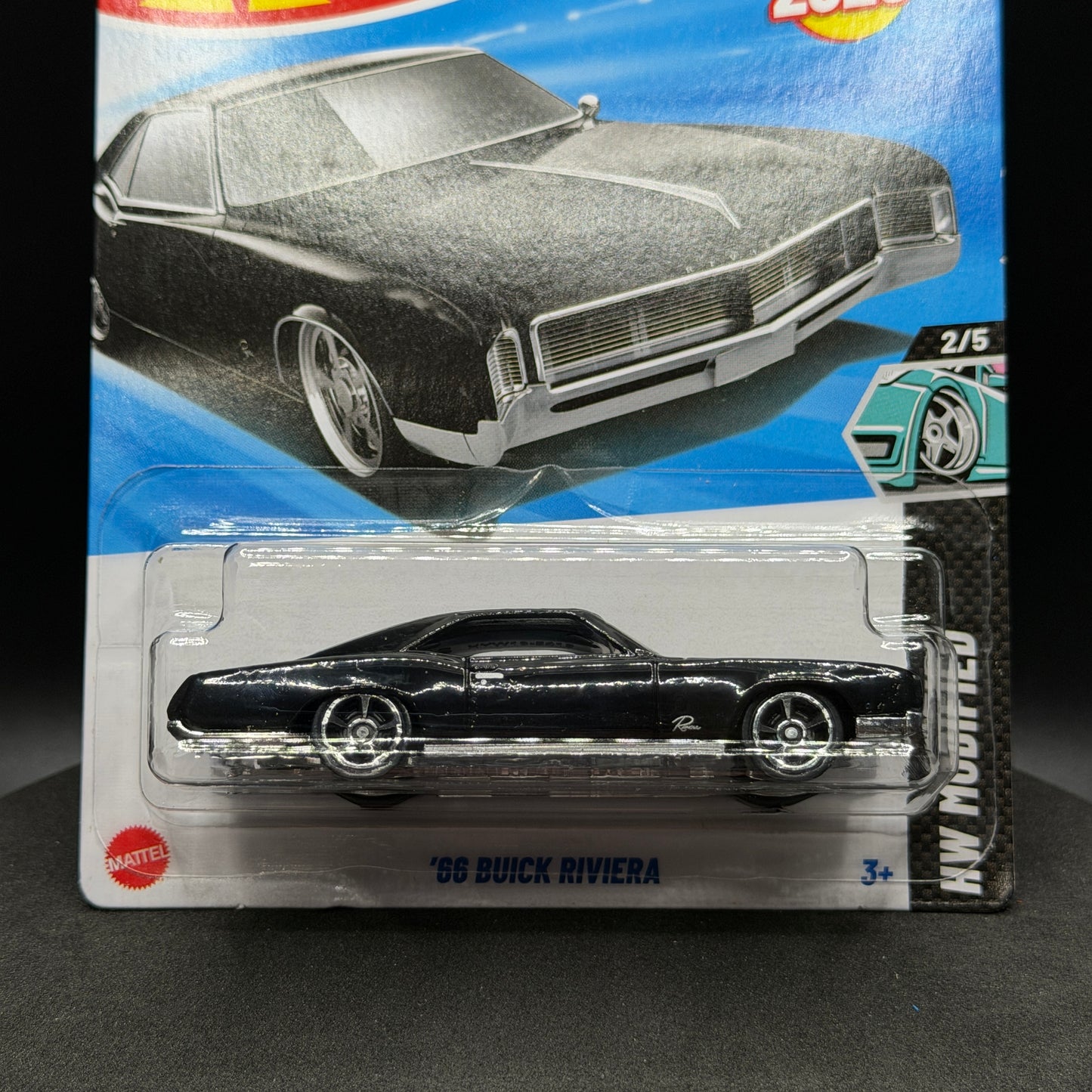 Hot Wheels ‘66 Buick Riviera Black