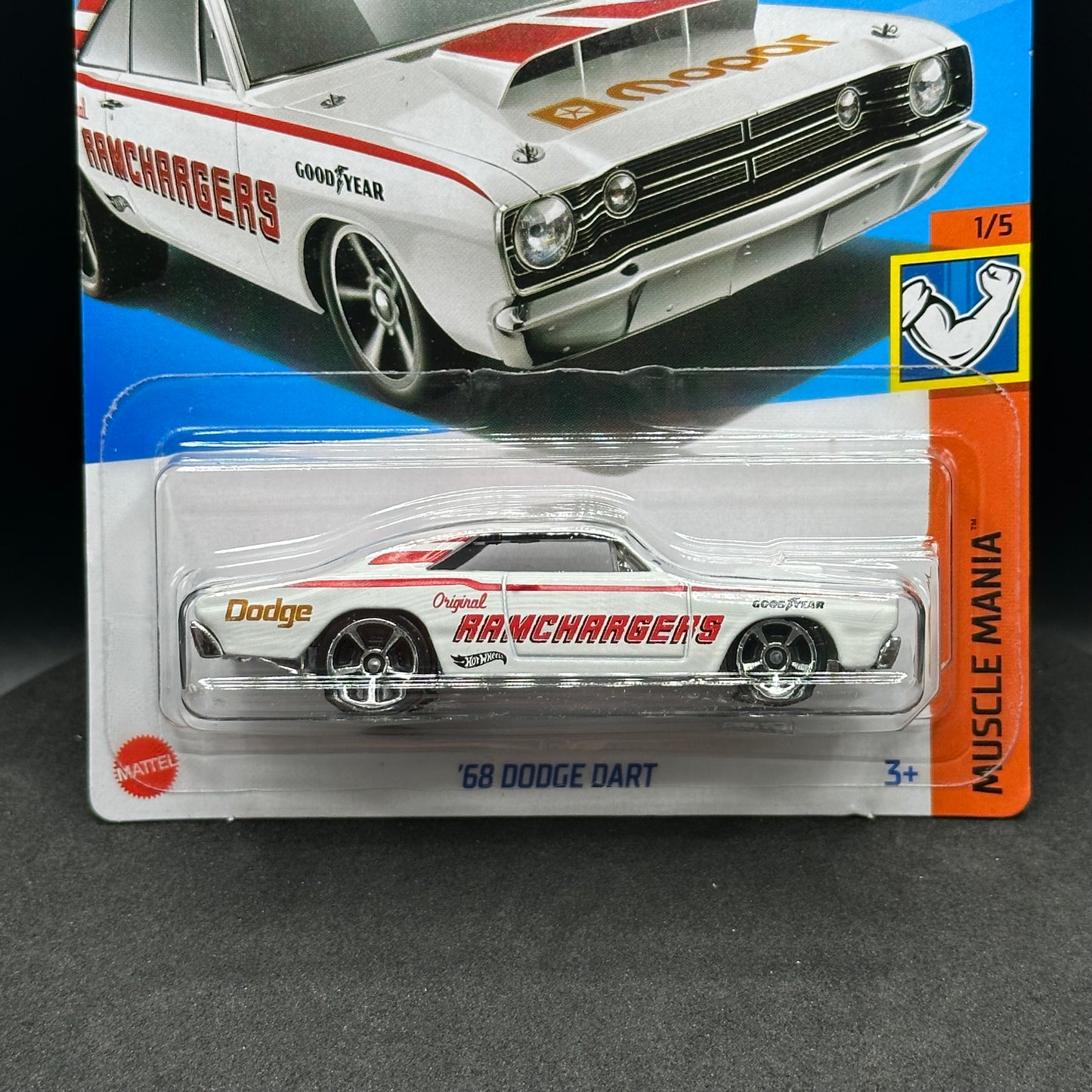 Hot Wheels ‘68 Dodge Dart White