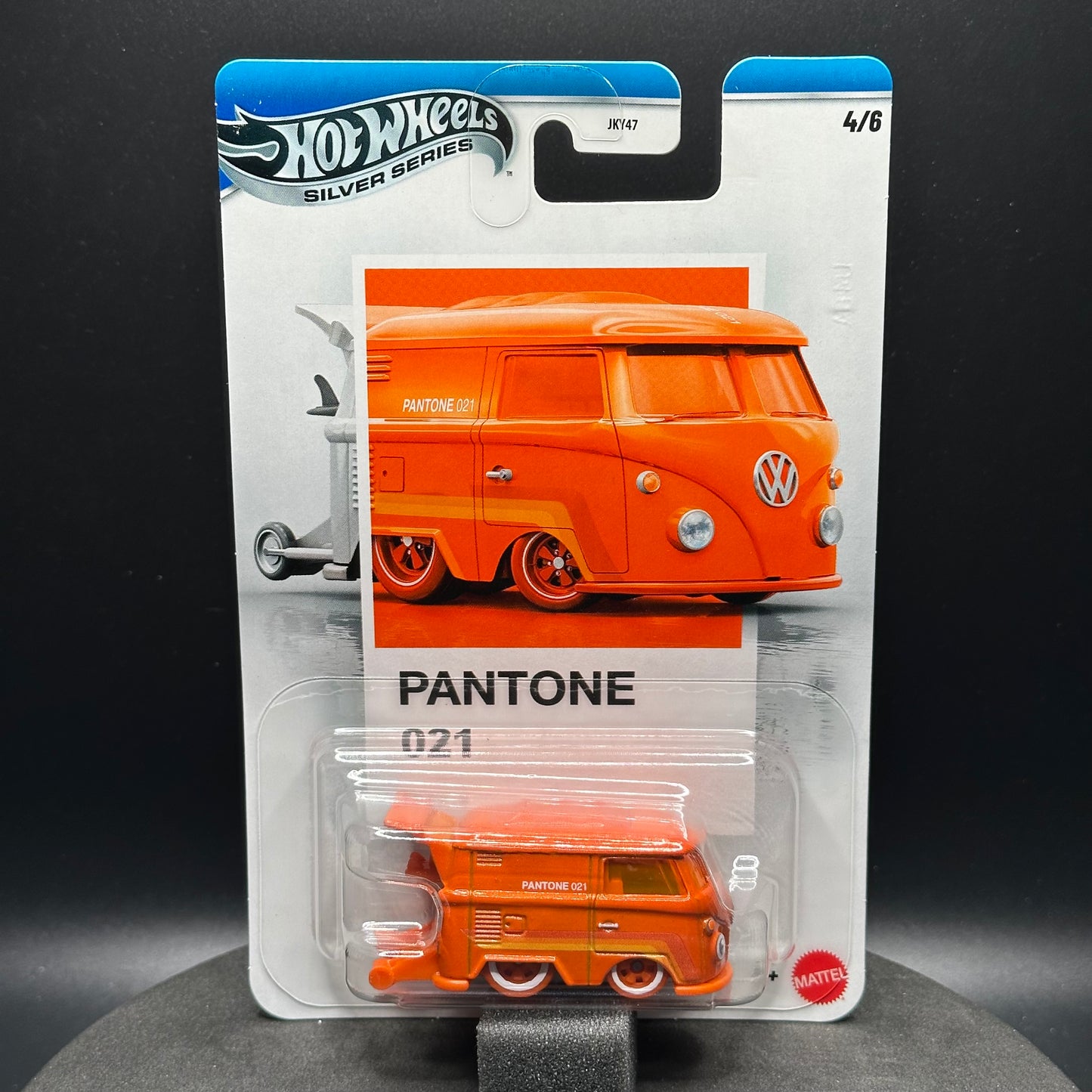Hot Wheels Pantone Kool Kombi