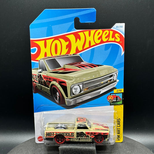 Hot Wheels ‘67 Chevy C10 Tan