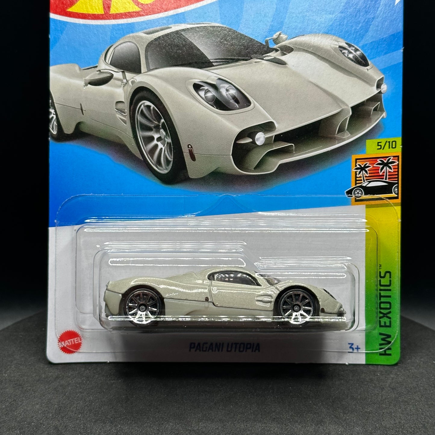 Hot Wheels Pagani Utopia Grey