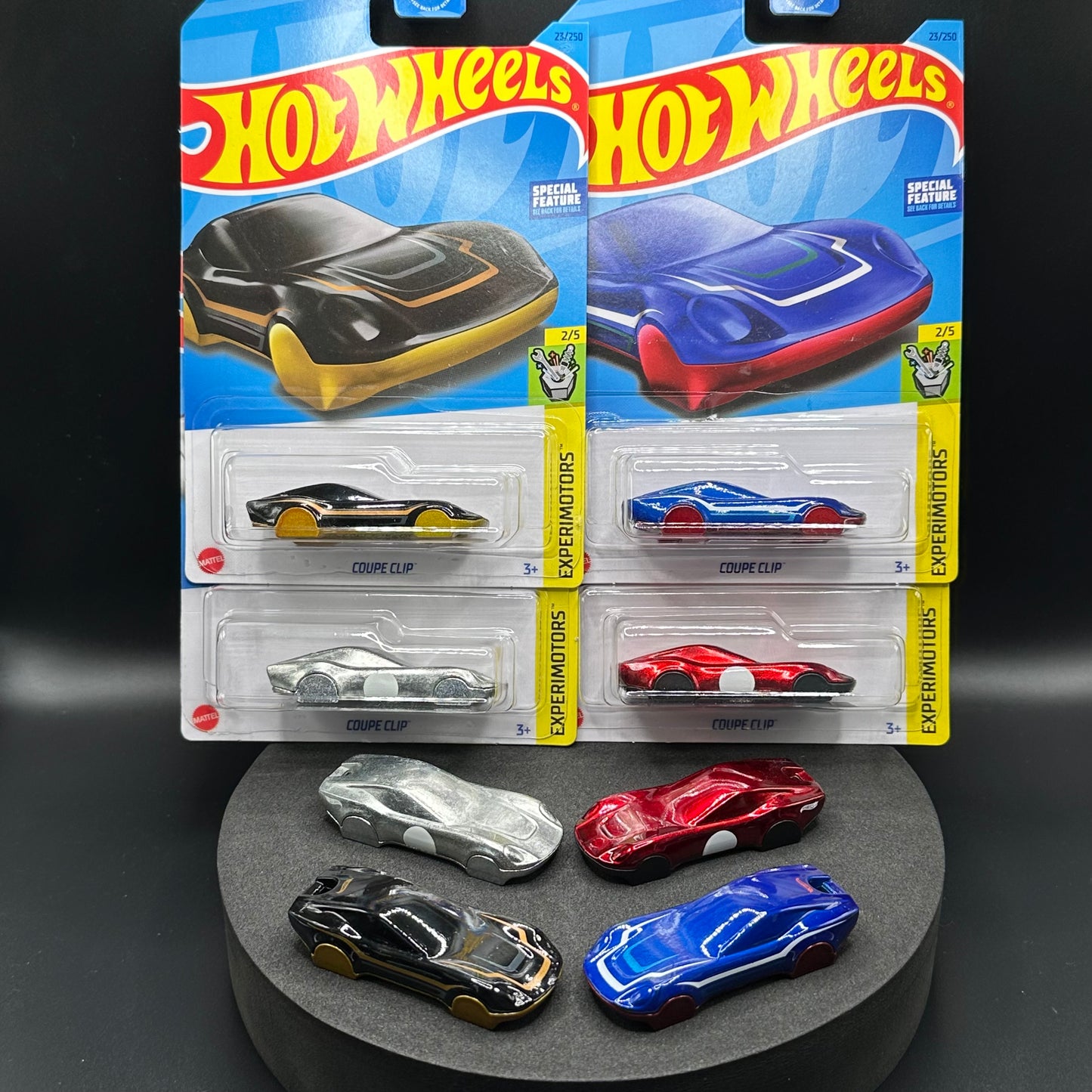 Hot Wheels Coupe Clip Keychain