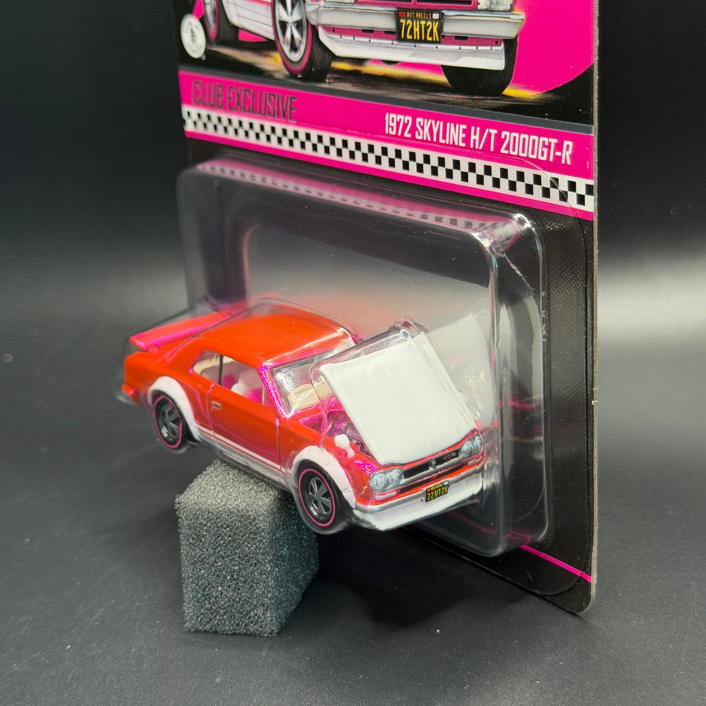 Hot Wheels RLC 1972 Skyline H/T 2000 GTR Pink