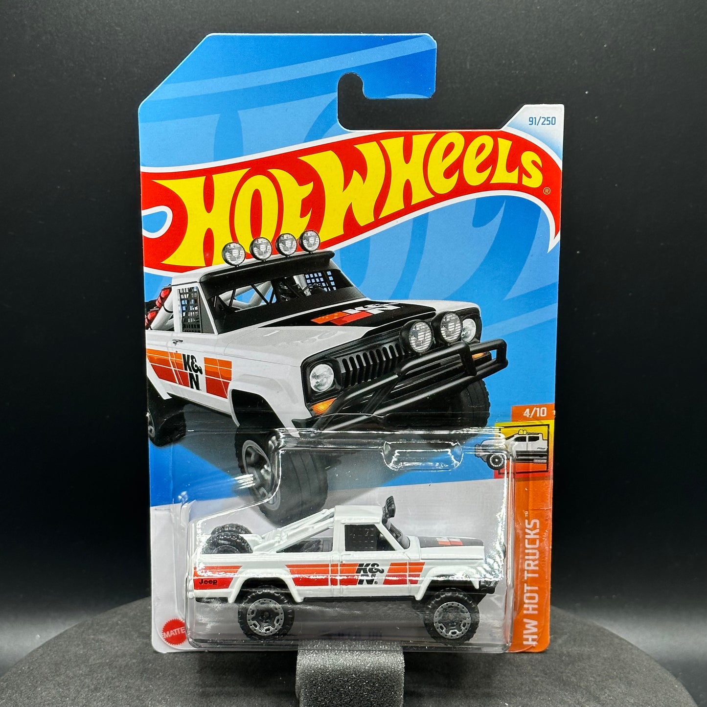 Hot Wheels K&N ‘73 Jeep J10 White