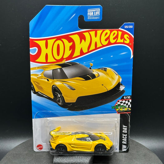 Hot Wheels Koenigsegg Jesko Yellow