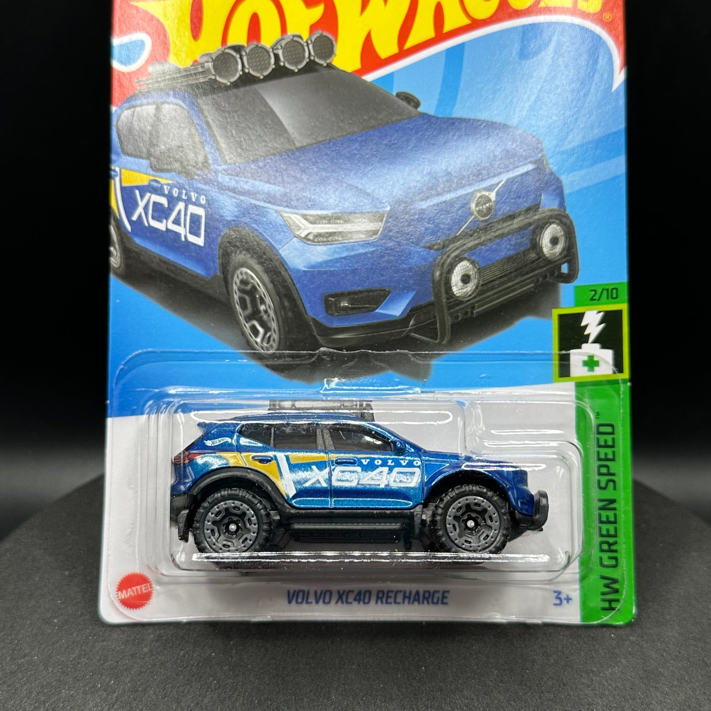 Hot Wheels Volvo XC40 Recharge Blue