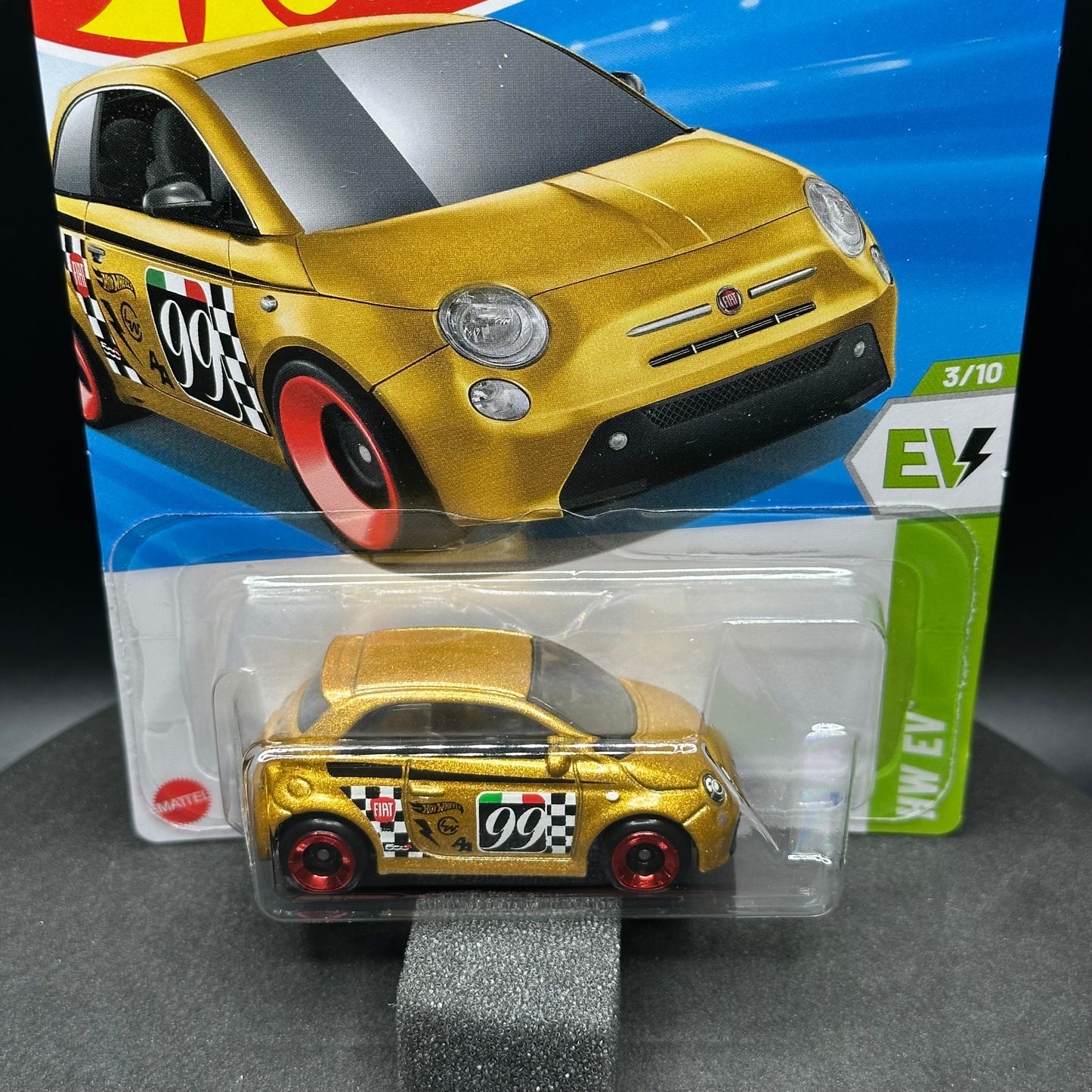 Hot Wheels Fiat 500e Gold