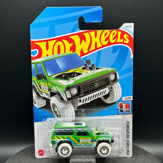 Hot Wheels Nissan Patrol Custom Green