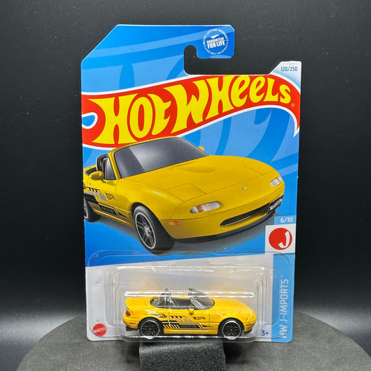 Hot Wheels ‘91 Mazda Miata Yellow