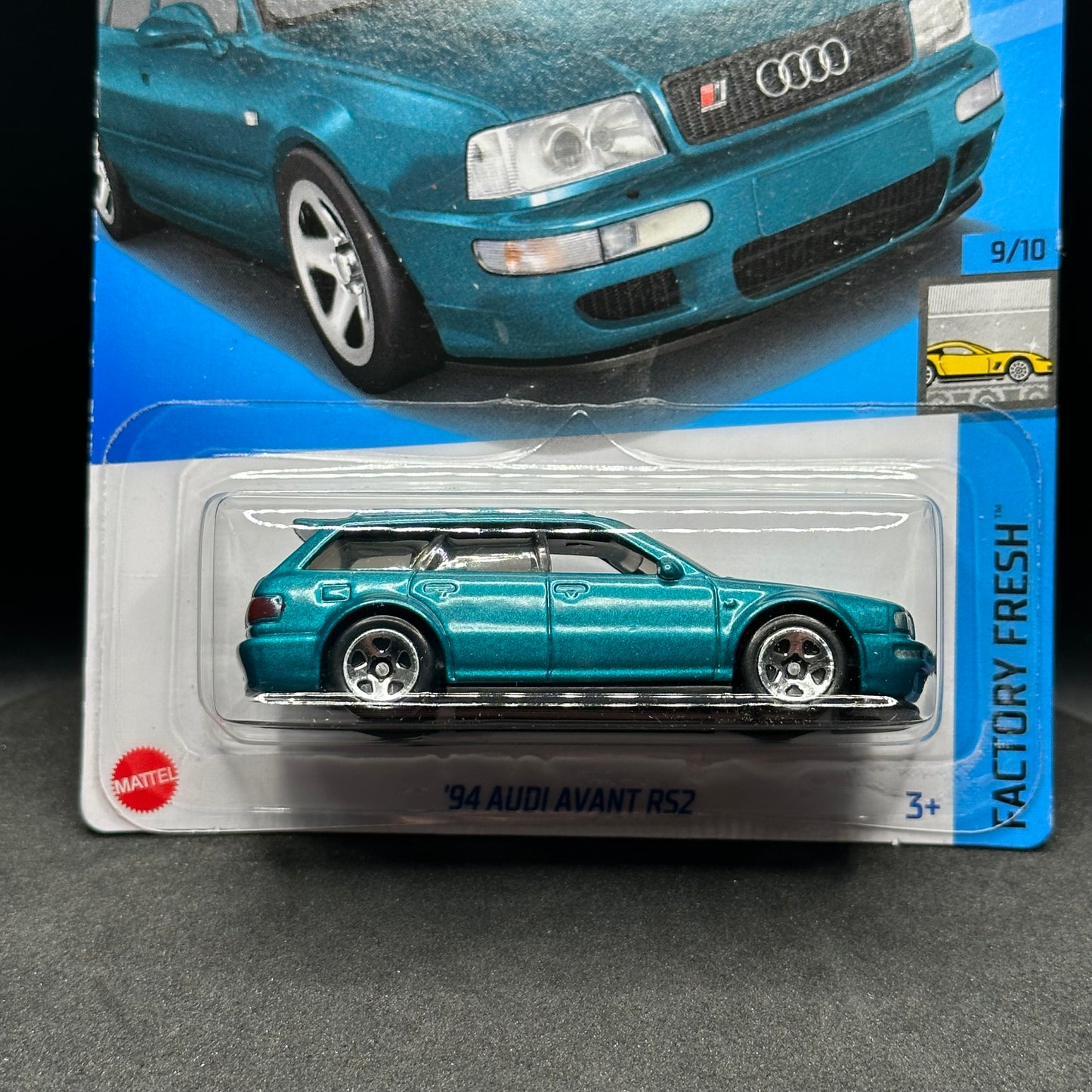 Hot Wheels ‘94 Audi Avant RS2 Teal