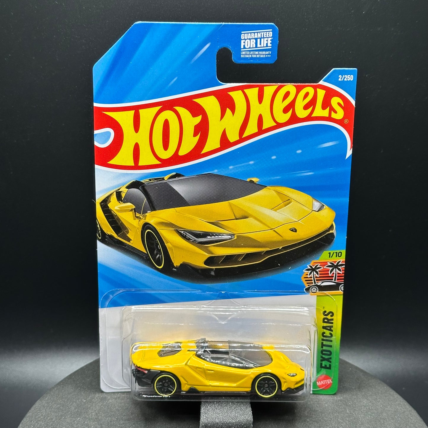 Hot Wheels ‘16 Lamborghini Centenario Roadster Yellow