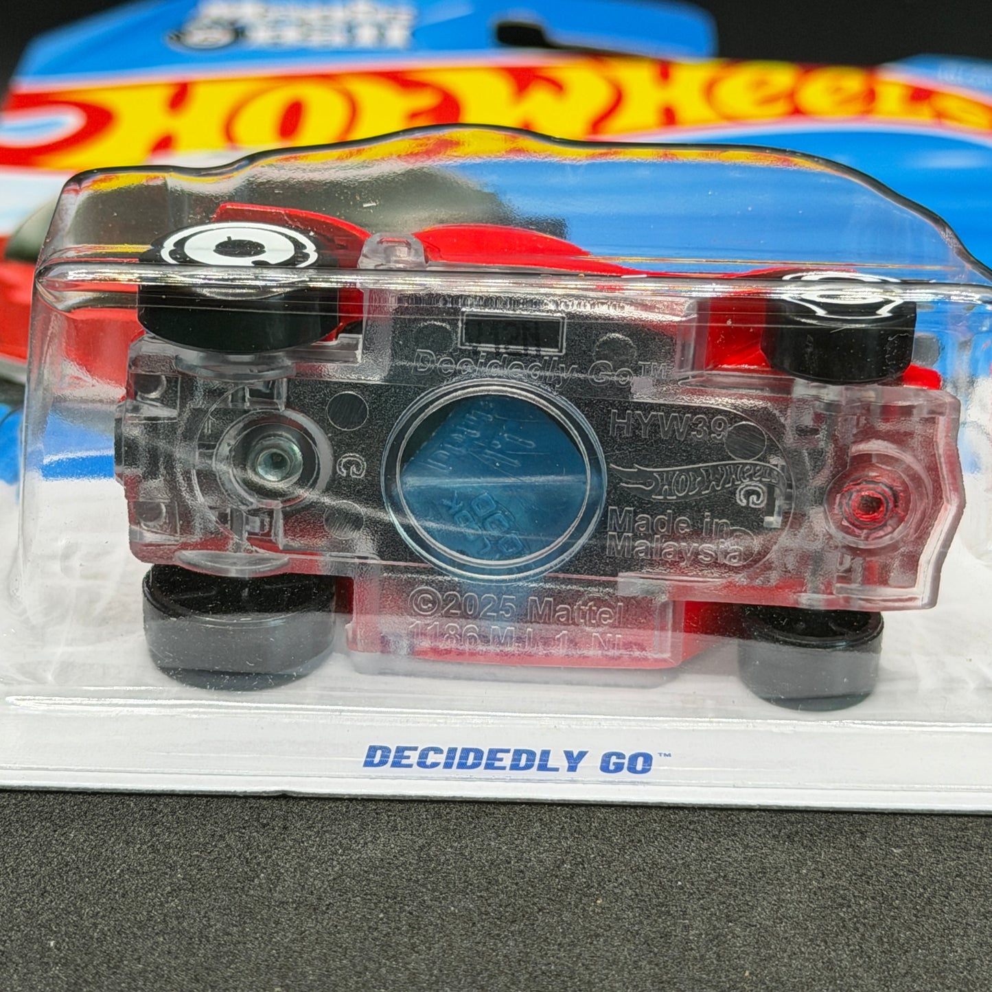 Hot Wheels Magic 8 Ball Decidedly Go Red