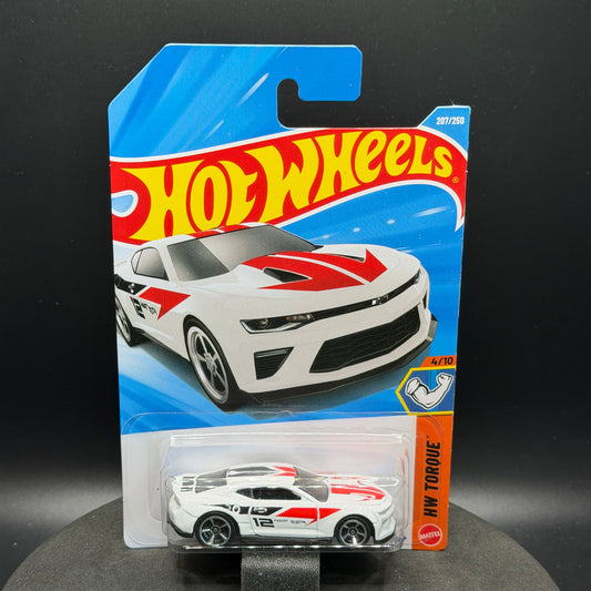 Hot Wheels ‘18 Camaro SS White