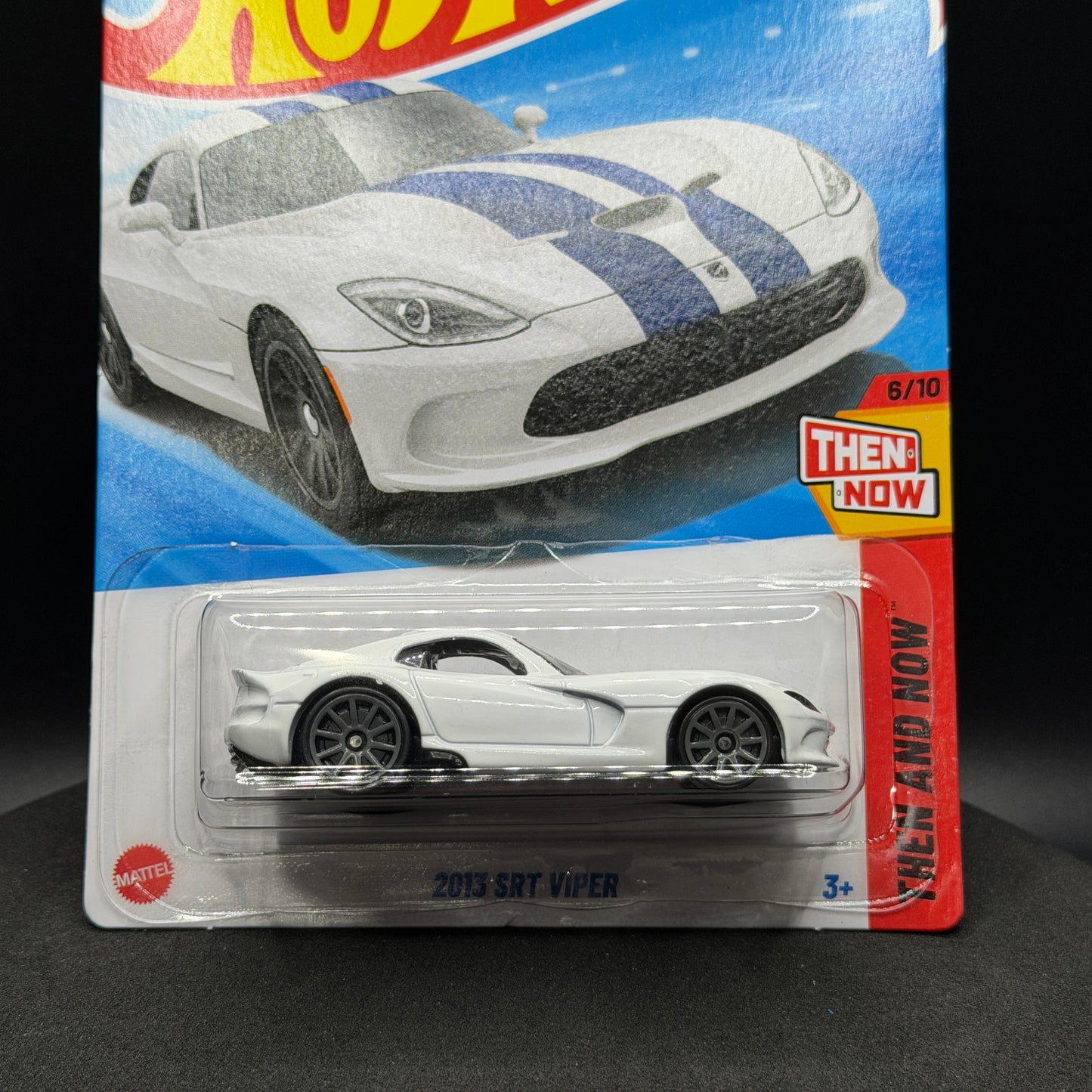 Hot Wheels 2013 SRT Viper White