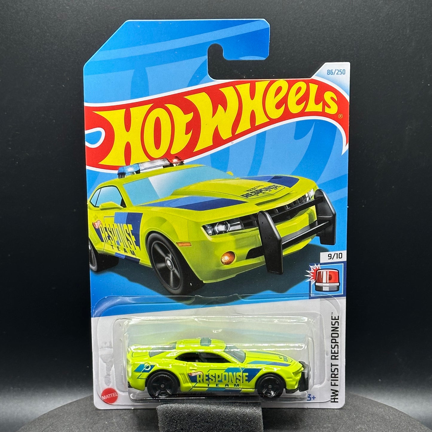 Hot Wheels ‘10 Camaro SS Neon Green