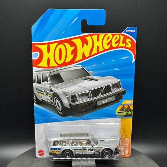 Hot Wheels Volvo 240 Drift Wagon Silver