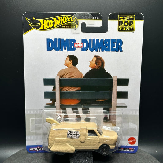 Hot Wheels Dumb and Dumber Mutts Cutts Van