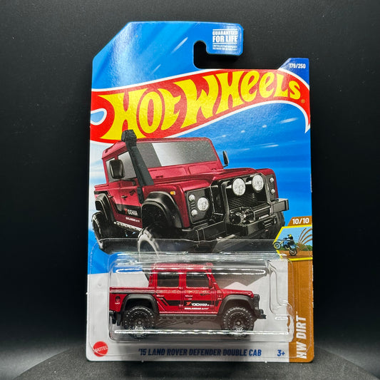 Hot Wheels Land Rover Defender Double Cab Red