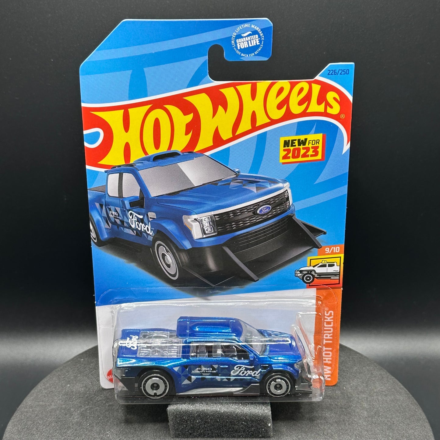 Hot Wheels Ford F-150 Lightning Custom