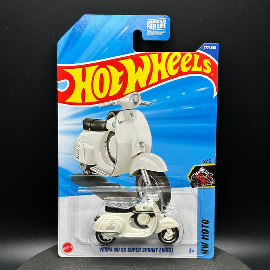 Hot Wheels 1966 Vespa Super Sprint White