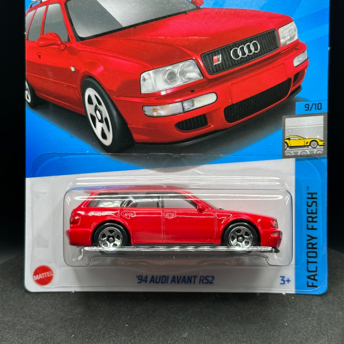 Hot Wheels ‘94 Audi Avant RS2 Red