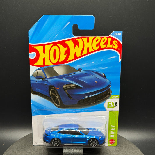 Hot Wheels Porsche Taycan Turbo S Blue