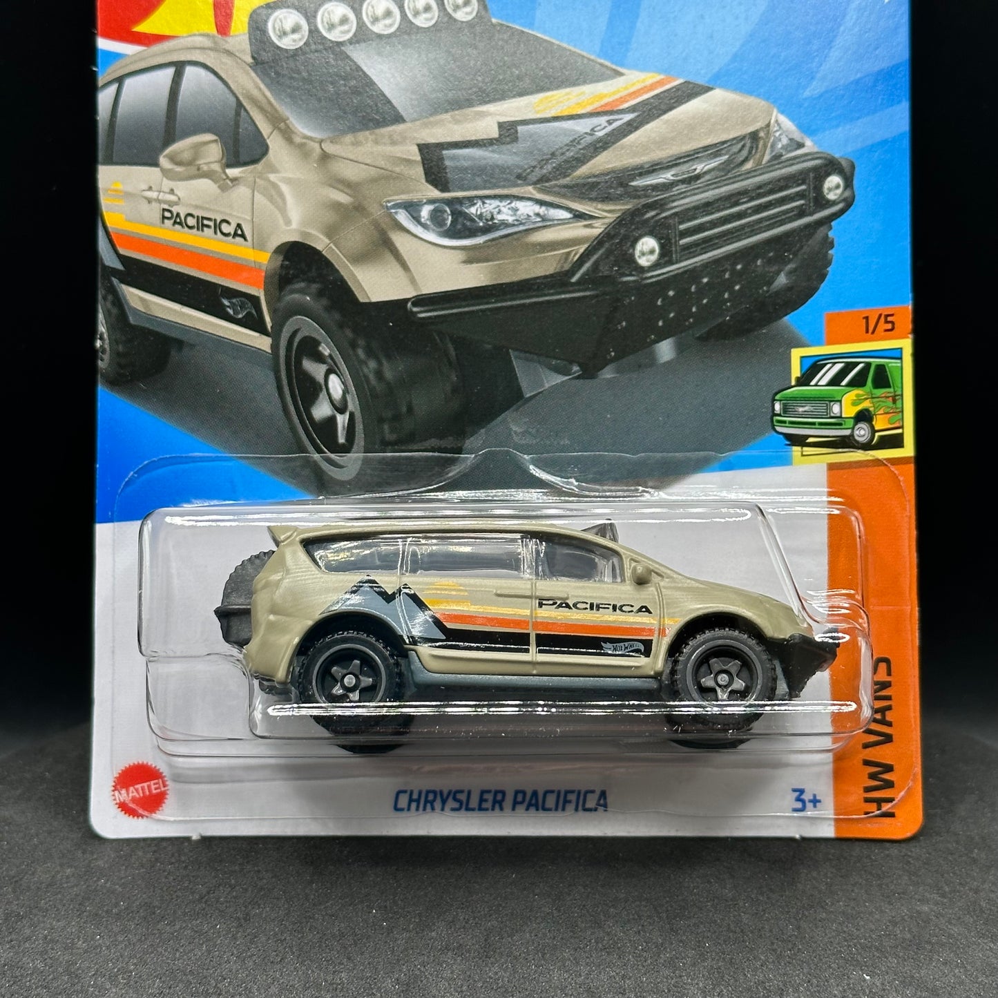 Hot Wheels Chrysler Pacifica Tan