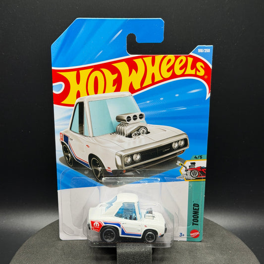 Hot Wheels ‘70 Dodge Charger Tooned White
