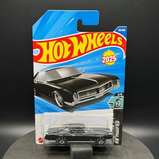 Hot Wheels ‘66 Buick Riviera Black