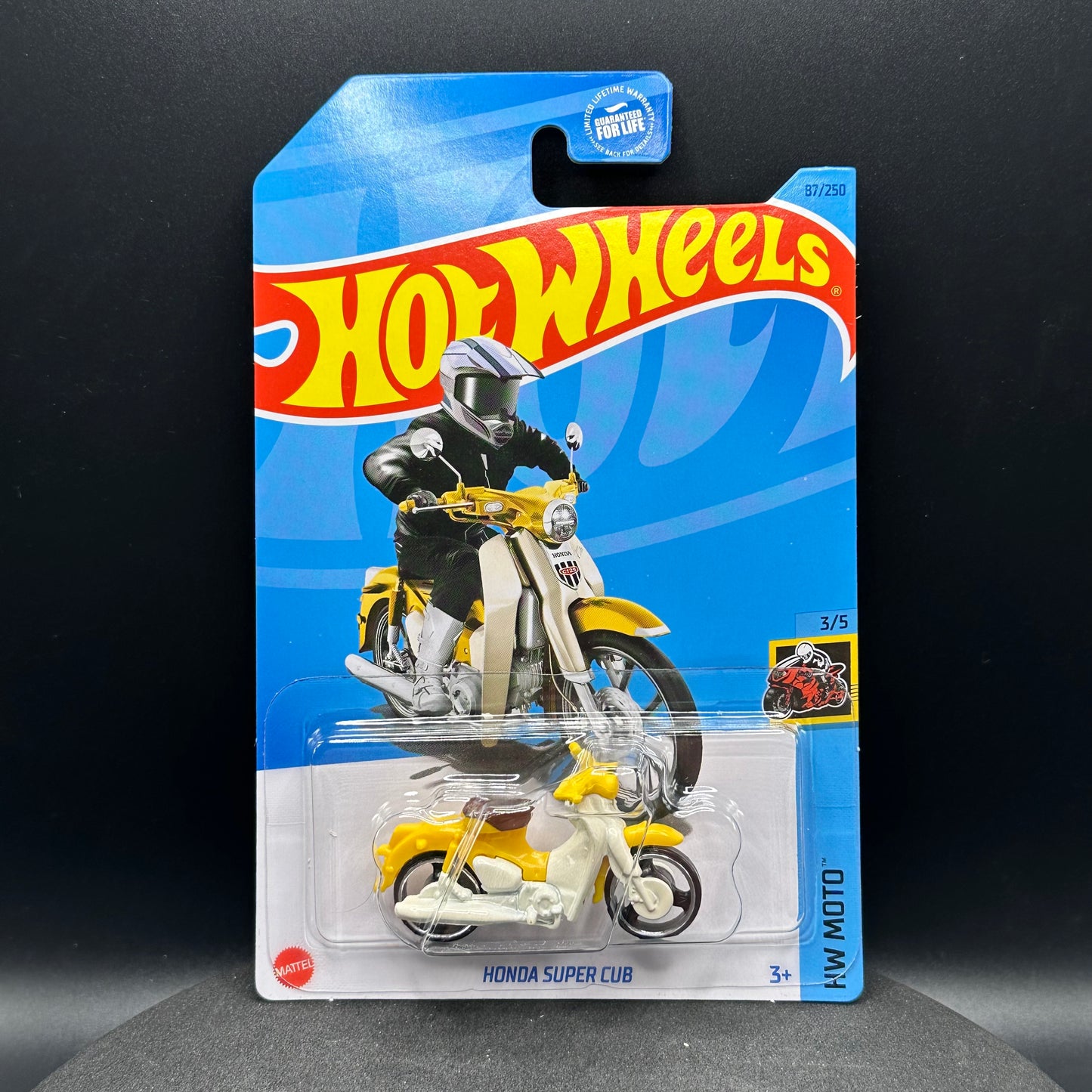 Hot Wheels Honda Super Cub Yellow