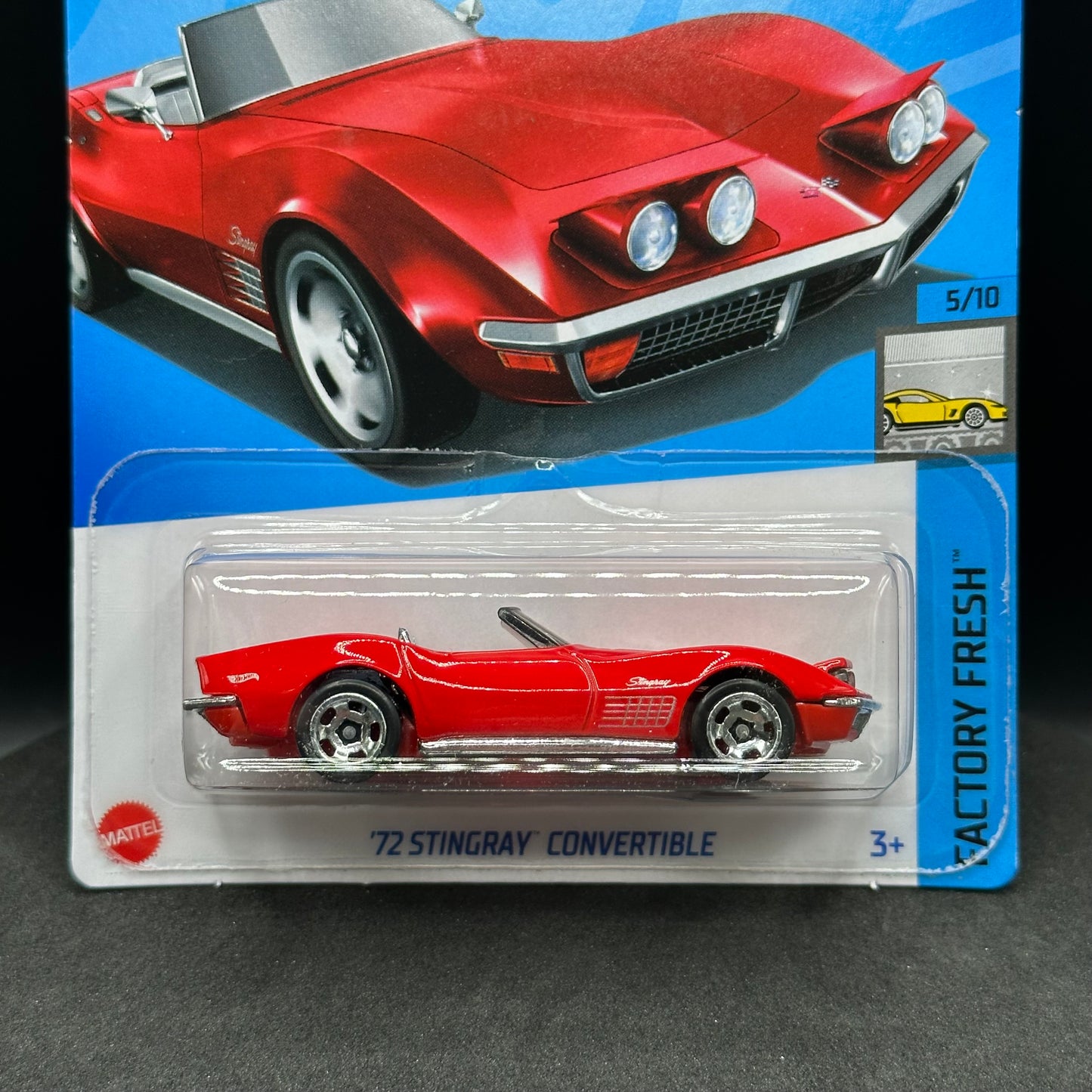 Hot Wheels ‘72 Corvette Stingray Convertible Red