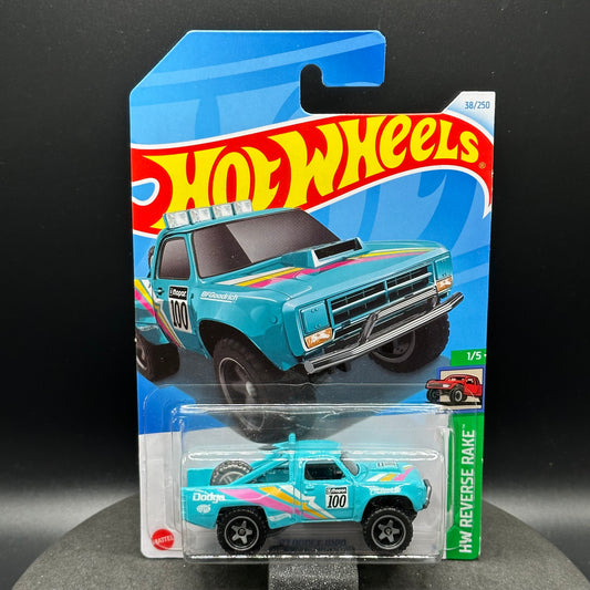 Hot Wheels ‘87 Dodge D100 Teal