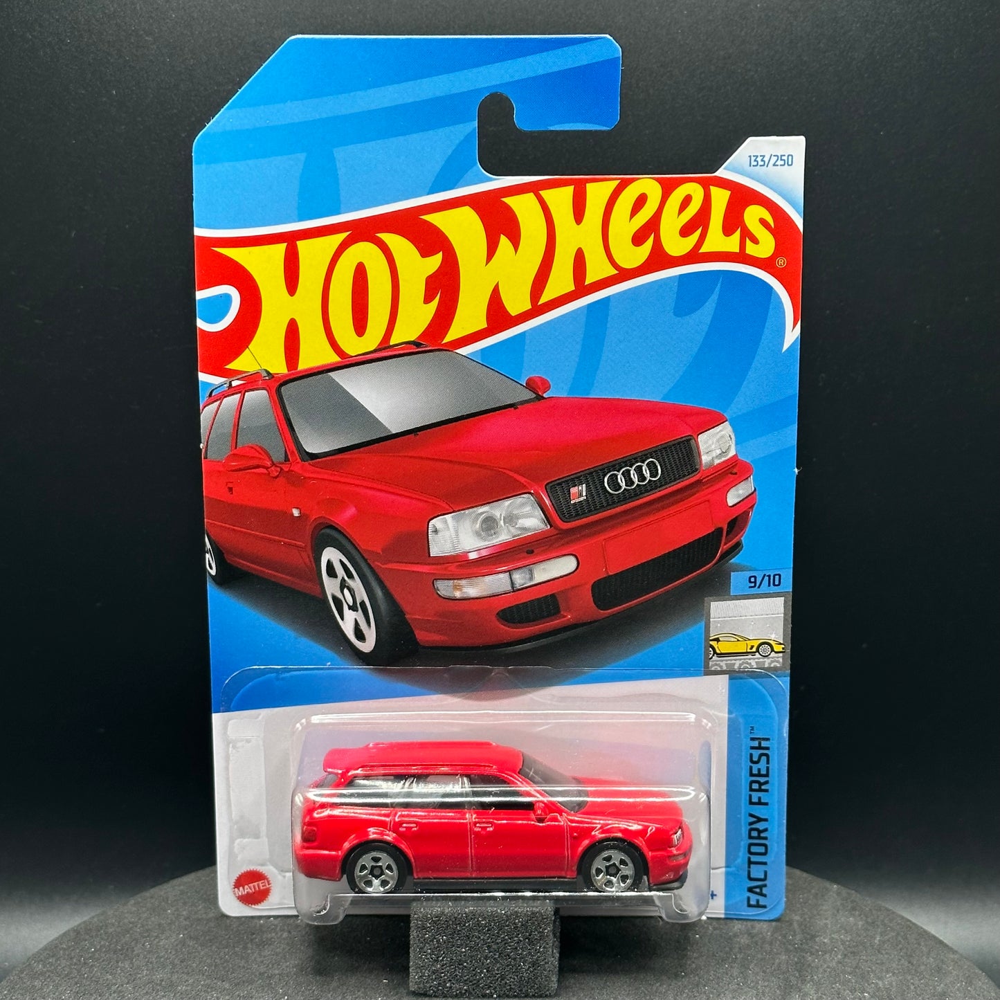 Hot Wheels ‘94 Audi Avant RS2 Red