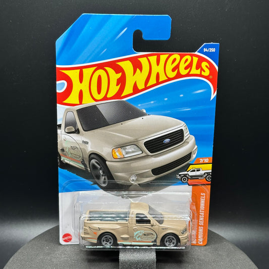 Hot Wheels Ford F-150 SVT Lightning Tan