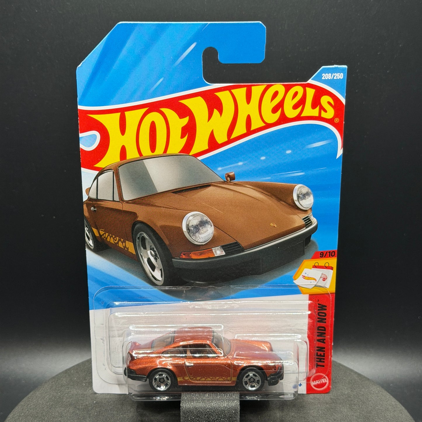 Hot Wheels Porsche 911 Carrera RS 2.7 Brown