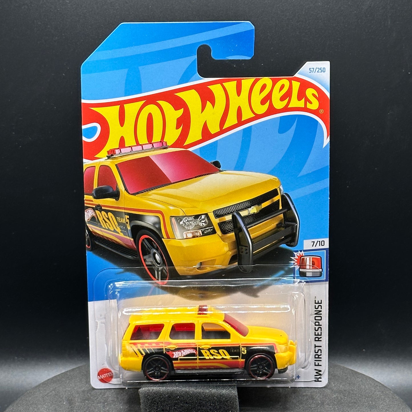 Hot Wheels ‘07 Chevy Tahoe Yellow