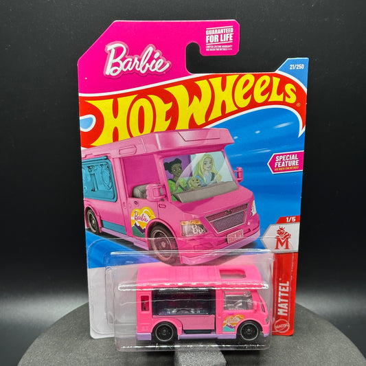 Hot Wheels Barbie Dream Camper Pink
