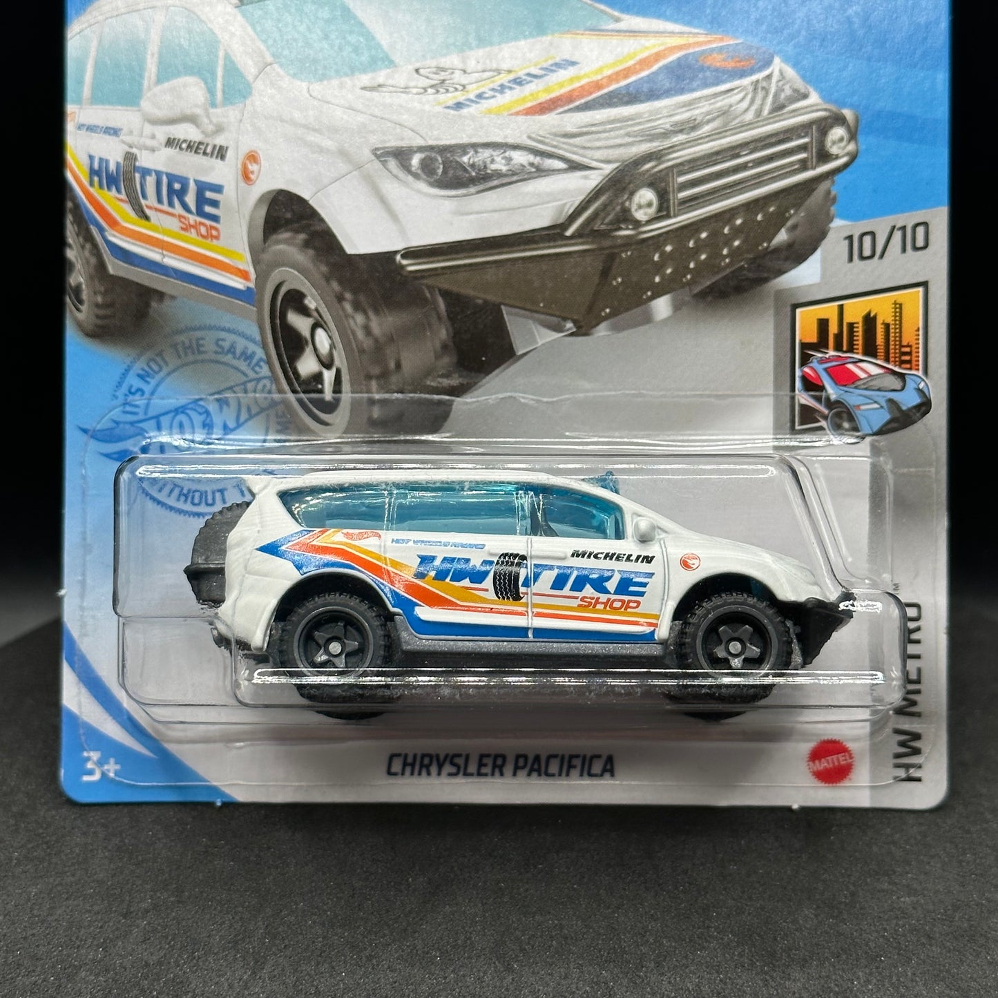 Hot Wheels Chrysler Pacifica TH